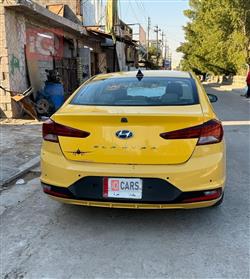 هیۆندای ئەلەنترا